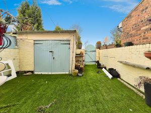 Photo 6- click for photo gallery